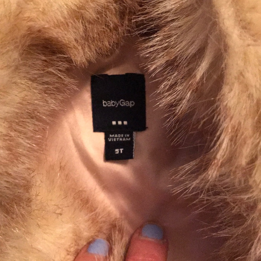 Fur coat - Picture 2 of 2